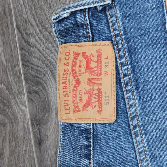 Levi Strauss jean denim shorts size 31 floral - Picture 7 of 11